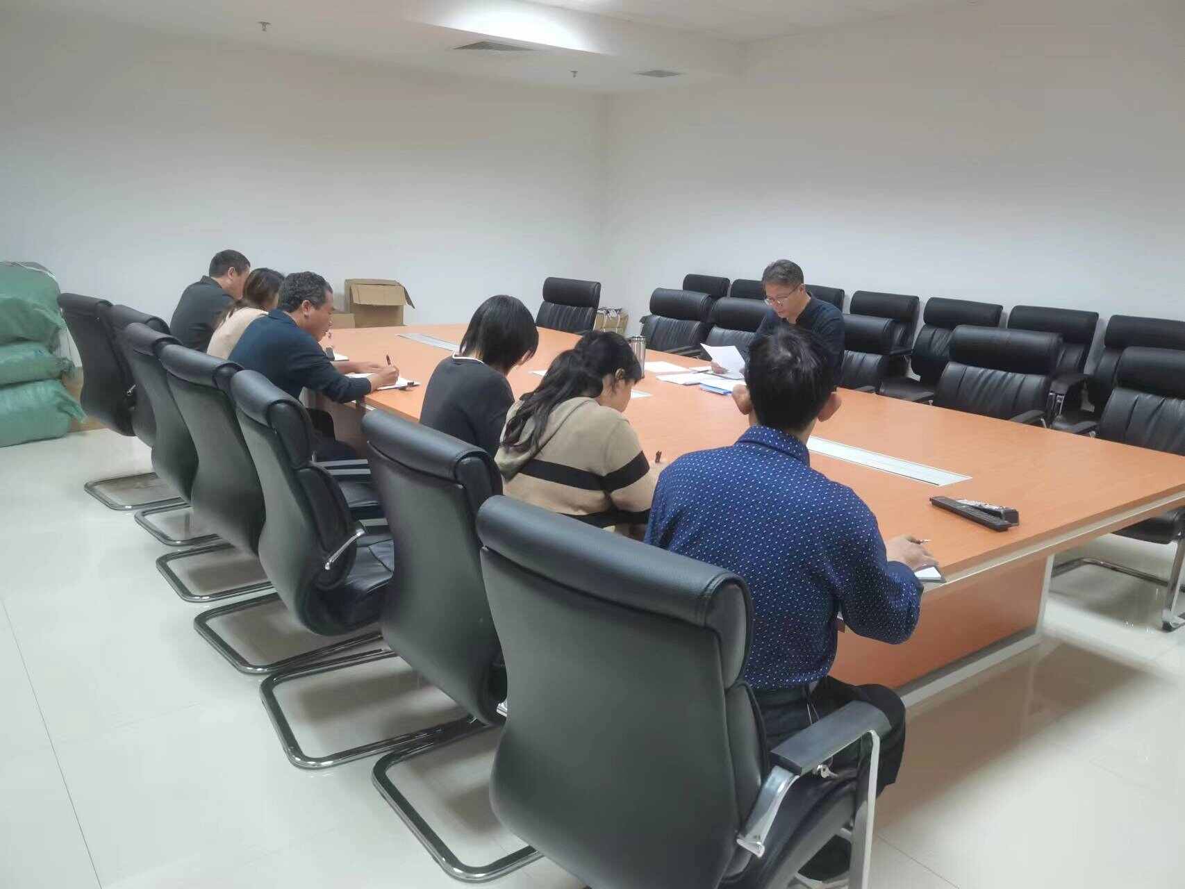 10.25专题.jpg