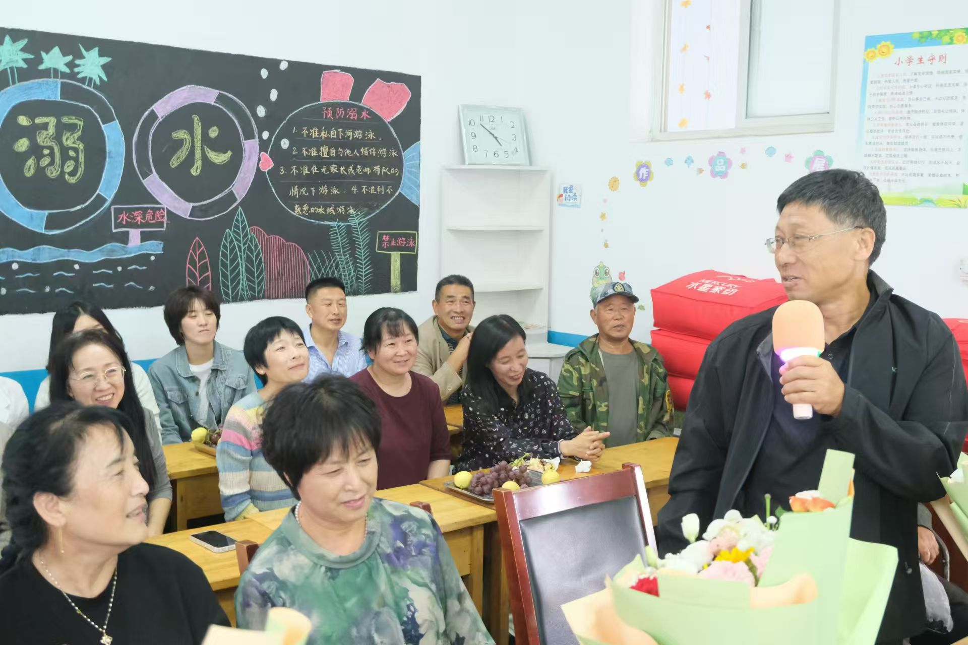 发表退休感言.jpg