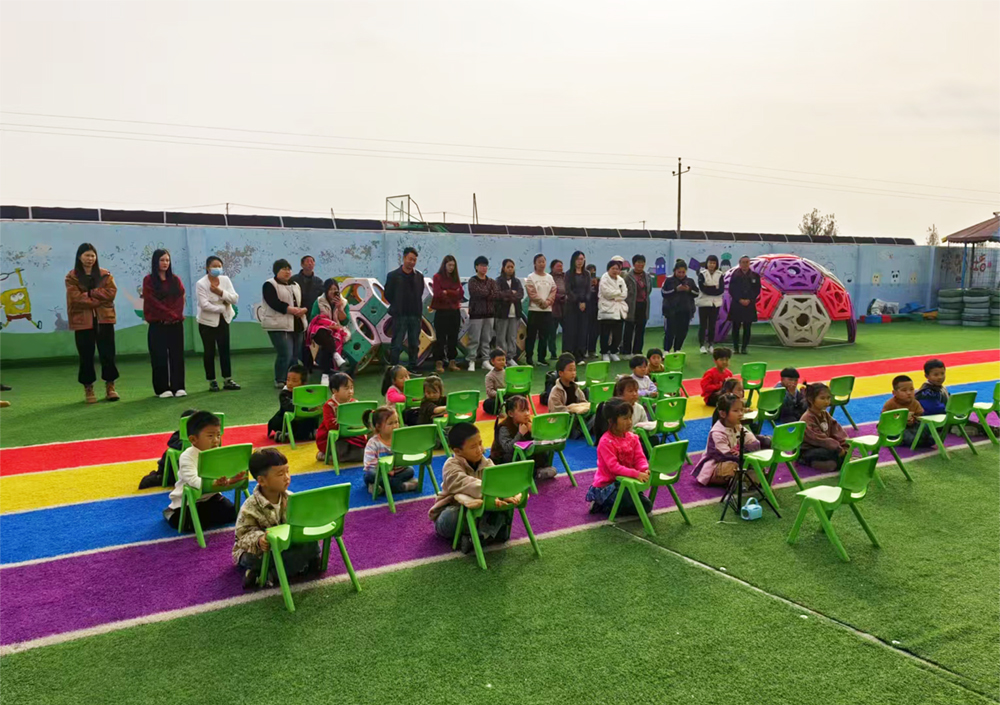 刘林子幼儿园成功举办亲子趣味运动会 .jpg