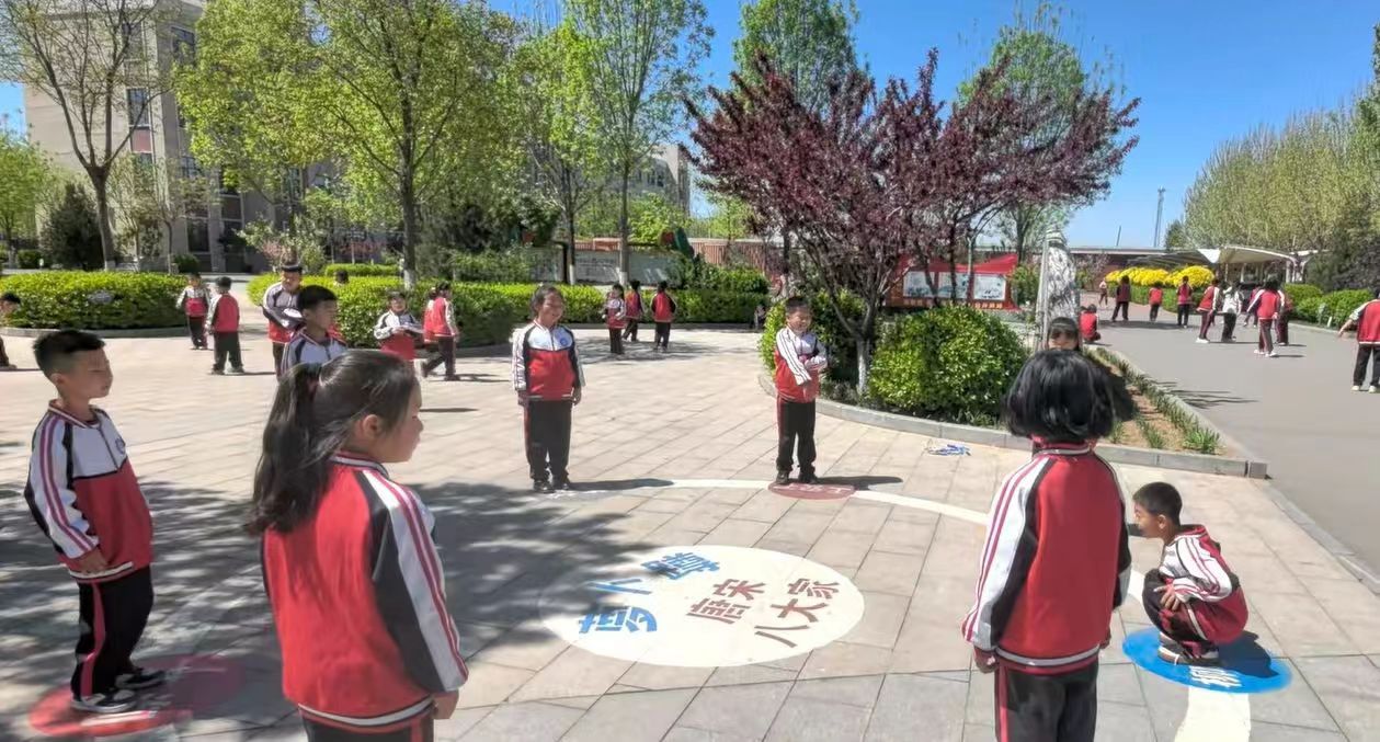 阳光大课间3.jpg
