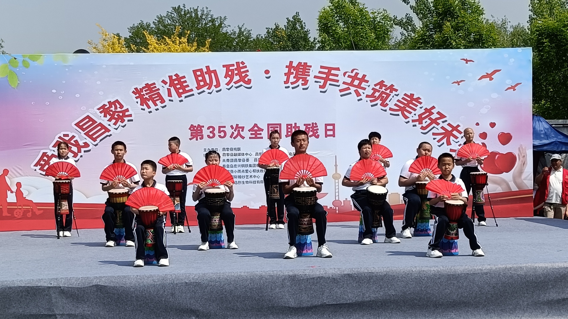 f718a490afafa753f338e70e3550d5c.jpg